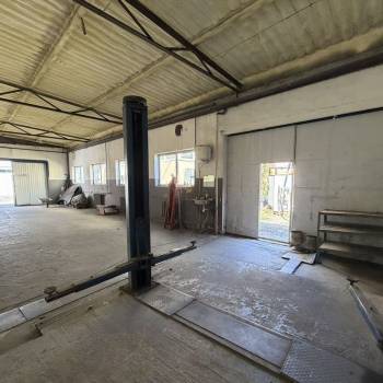 Сдается Нежилое помещение, 500 м²
