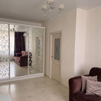 Сдается 1-комнатная квартира, 35 м²
