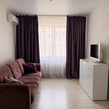 Сдается 1-комнатная квартира, 35 м²