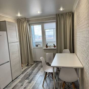 Сдается 1-комнатная квартира, 40 м²