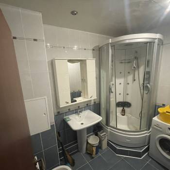 Продается 2-х комнатная квартира, 57 м²