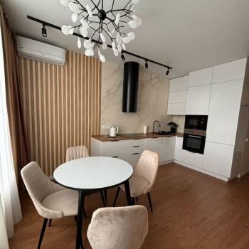 Продается 1-комнатная квартира, 46,5 м²