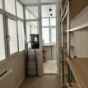 Продается 1-комнатная квартира, 46,5 м²