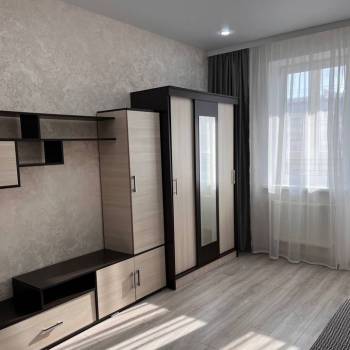 Сдается 1-комнатная квартира, 36 м²