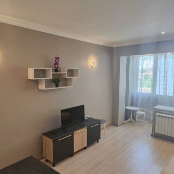 Сдается 1-комнатная квартира, 39 м²