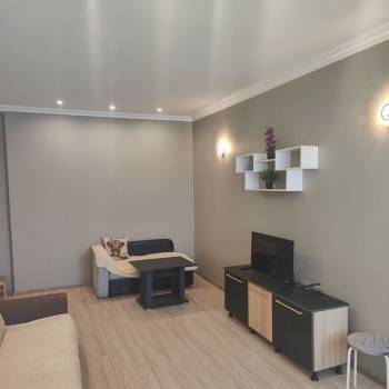 Сдается 1-комнатная квартира, 39 м²