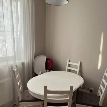 Продается 1-комнатная квартира, 40,7 м²