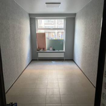 Продается Нежилое помещение, 141 м²