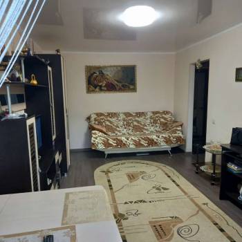 Продается 1-комнатная квартира, 36 м²