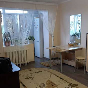 Продается 1-комнатная квартира, 36 м²