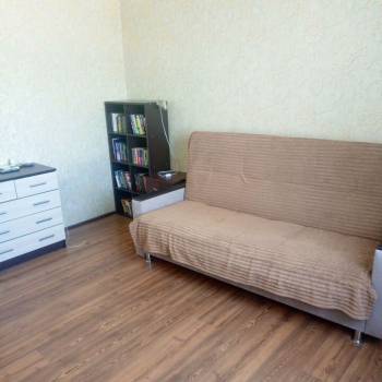 Продается 1-комнатная квартира, 39 м²