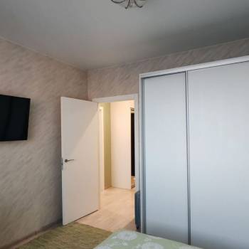 Продается 1-комнатная квартира, 40,6 м²