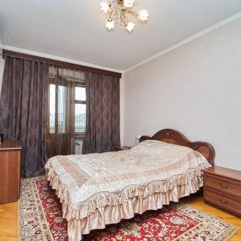 Продается Многокомнатная квартира, 88,6 м²