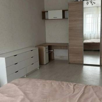 Продается 1-комнатная квартира, 40,5 м²