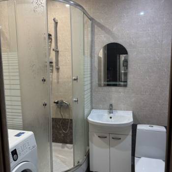 Продается 1-комнатная квартира, 40 м²