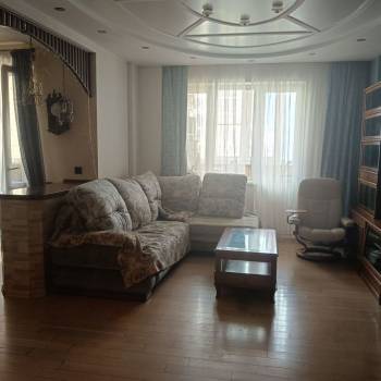 Продается 3-х комнатная квартира, 89 м²