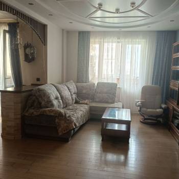 Продается 3-х комнатная квартира, 89 м²