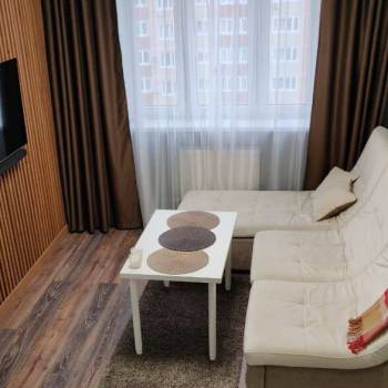 Сдается 1-комнатная квартира, 45 м²