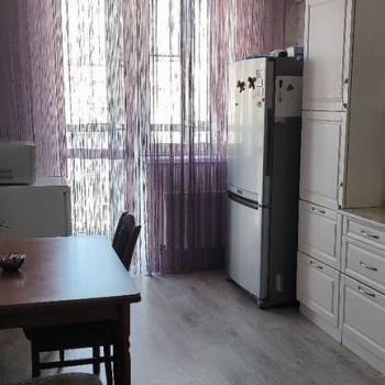 Продается 3-х комнатная квартира, 76,8 м²