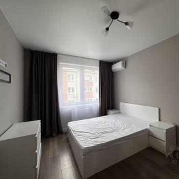 Сдается 1-комнатная квартира, 36 м²