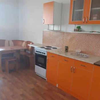 Продается 2-х комнатная квартира, 77,2 м²