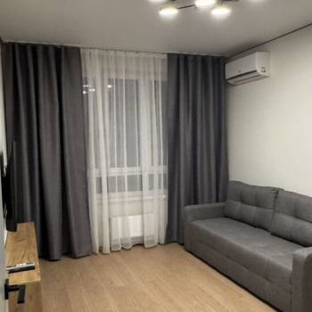 Сдается 1-комнатная квартира, 40,3 м²