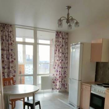Продается 1-комнатная квартира, 43,1 м²