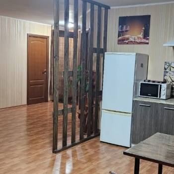 Сдается Многокомнатная квартира, 150 м²