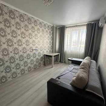 Продается 1-комнатная квартира, 37,9 м²