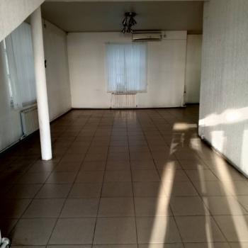 Сдается Нежилое помещение, 90 м²