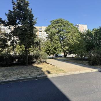 Продается 1-комнатная квартира, 35 м²