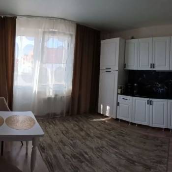Продается 1-комнатная квартира, 37,8 м²