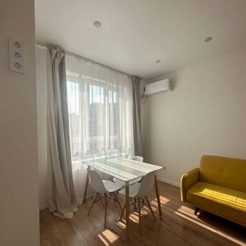 Продается 1-комнатная квартира, 43,8 м²