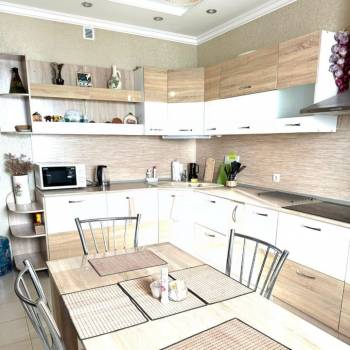 Продается 2-х комнатная квартира, 64,1 м²