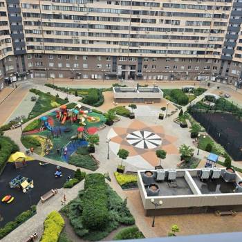 Продается 1-комнатная квартира, 54,3 м²