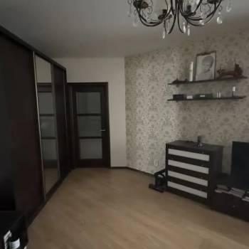 Продается 1-комнатная квартира, 54,3 м²