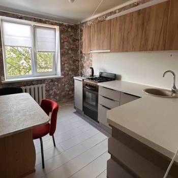 Продается 1-комнатная квартира, 34 м²