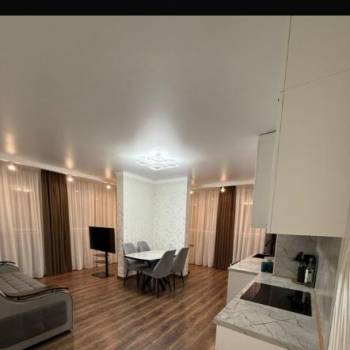 Сдается Многокомнатная квартира, 82 м²