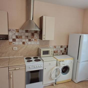 Сдается 1-комнатная квартира, 41 м²