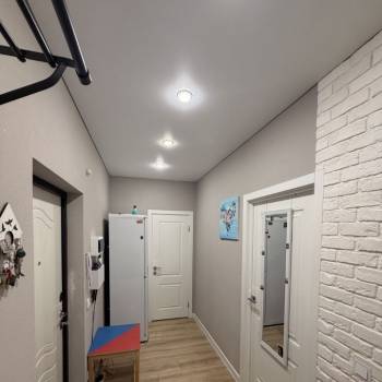 Сдается 1-комнатная квартира, 49,6 м²
