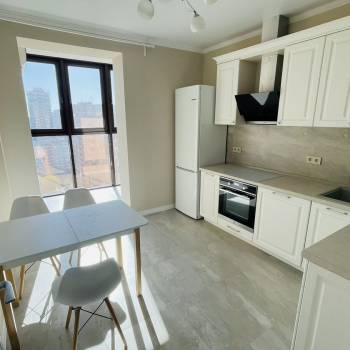 Сдается 1-комнатная квартира, 41 м²