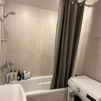 Продается 1-комнатная квартира, 38,1 м²
