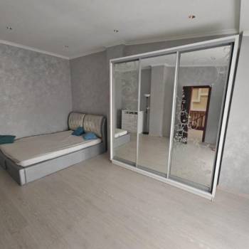 Сдается Многокомнатная квартира, 110 м²