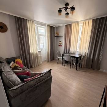 Сдается 2-х комнатная квартира, 60 м²