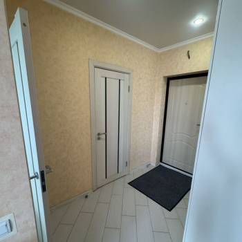Сдается 1-комнатная квартира, 39 м²