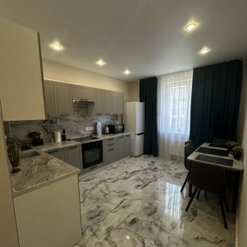 Сдается 1-комнатная квартира, 43 м²