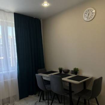 Сдается 1-комнатная квартира, 43 м²