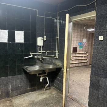 Сдается Нежилое помещение, 195 м²