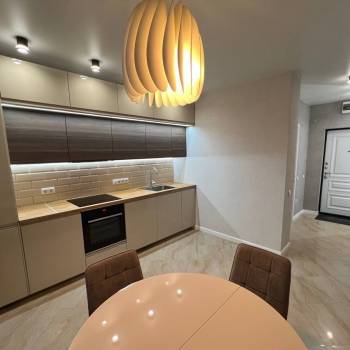 Продается 1-комнатная квартира, 40 м²