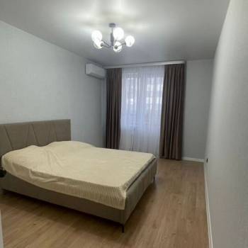 Сдается 2-х комнатная квартира, 65 м²